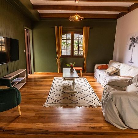 Magnifique Villa Creole Villa Ti Bout Bois Avec Cheminee Au Tevelave Les Avirons Exteriér fotografie