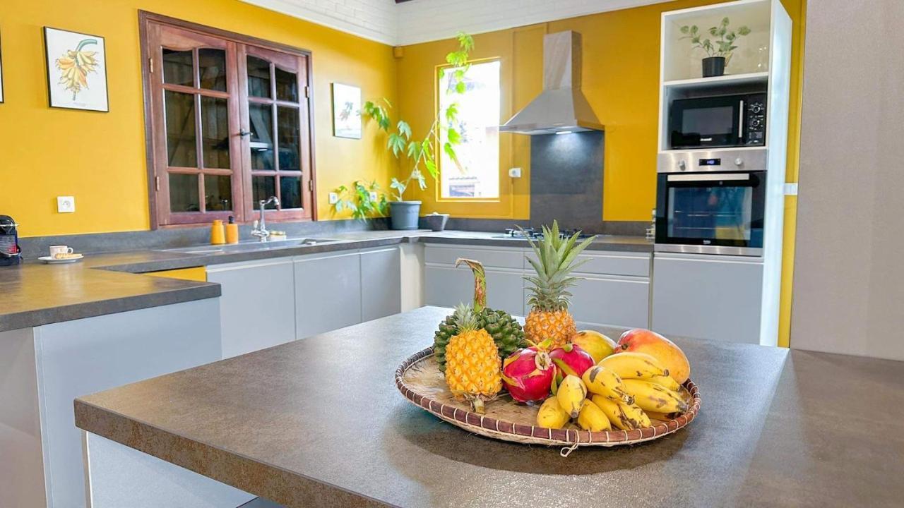 Magnifique Villa Creole Villa Ti Bout Bois Avec Cheminee Au Tevelave Les Avirons Exteriér fotografie